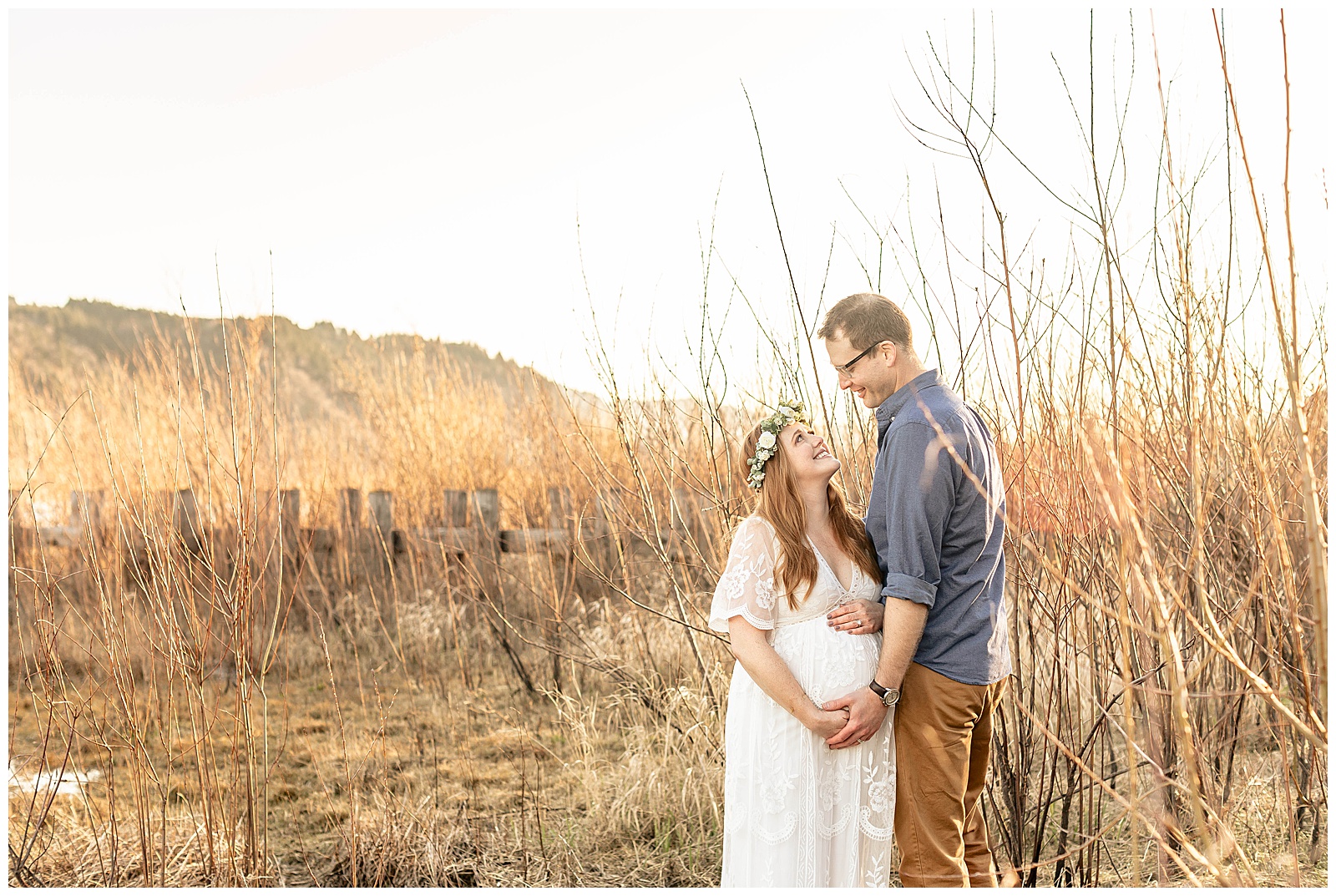 Husband and Wife maternity session at Rooster Rock State Park