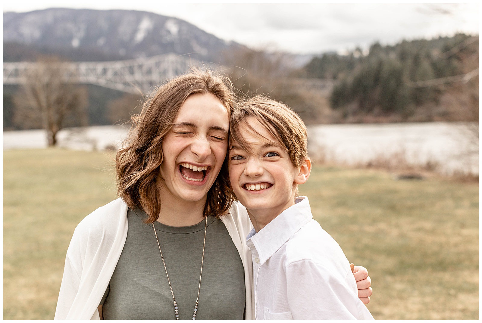 Cascade Locks, OR Family Photo Session