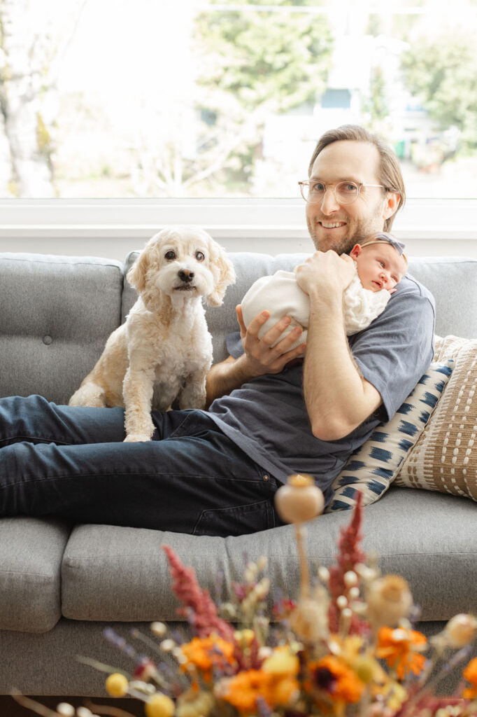 Relaxed Portland family portraits with golden retriever in natural park setting