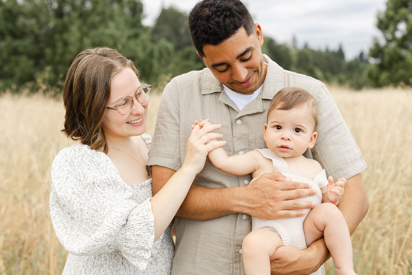 Family portrait session styled with seasonal colors and layers
