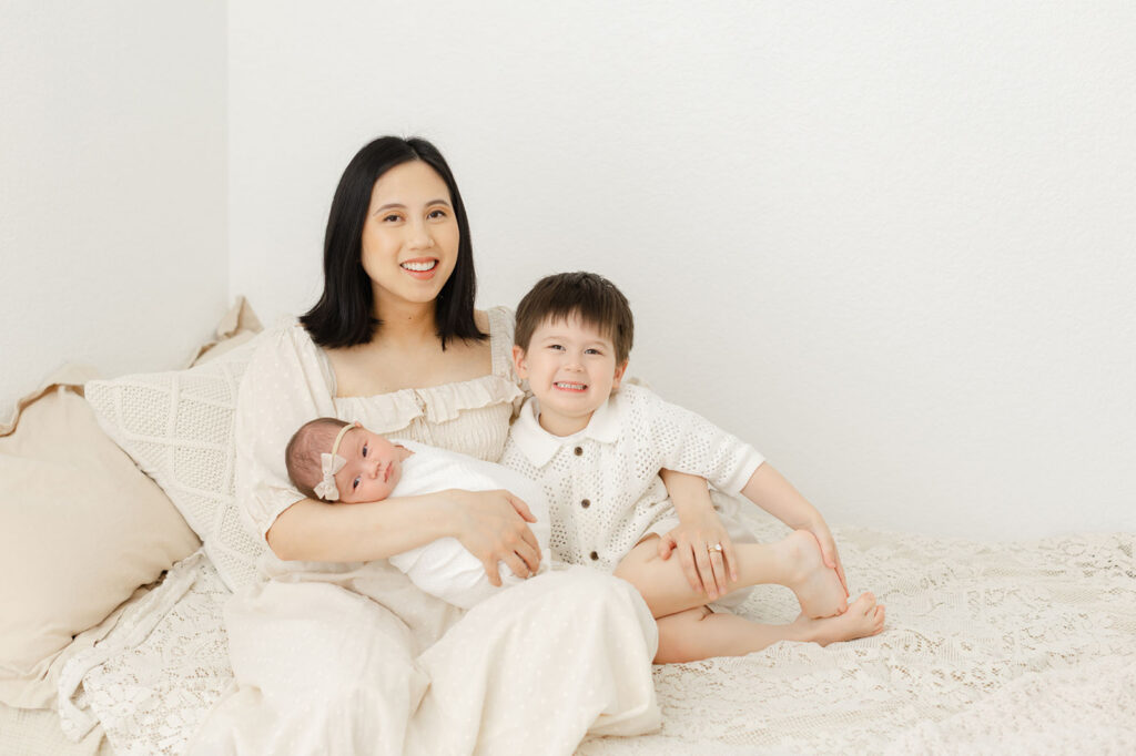newborn photographer near Woodstock Portland